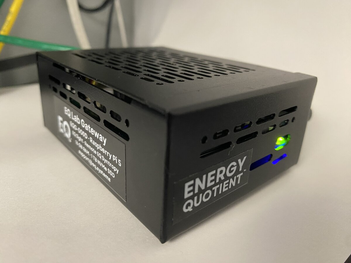 EQ Lab Gateway (EQG-000D) — Raspberry Pi 5 in branded enclosure with 1 TB NVMe SSD